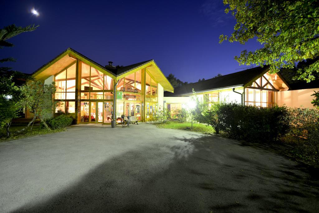 Le Bois Dormant-Hotel Restaurant & Spa Logis Hotel Champagnole Exteriör bild